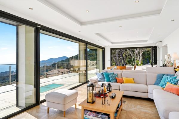 Vente Maison de luxe Carqueiranne 9 Pièces 260 m²