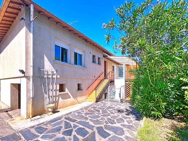 MAISON FAMILIALE À PAMIERS AVEC 5 CHAMBRES ET GRAND TERRAIN