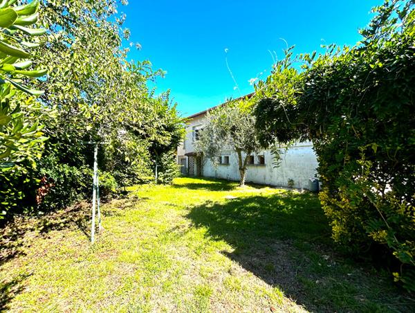 MAISON FAMILIALE À PAMIERS AVEC 5 CHAMBRES ET GRAND TERRAIN