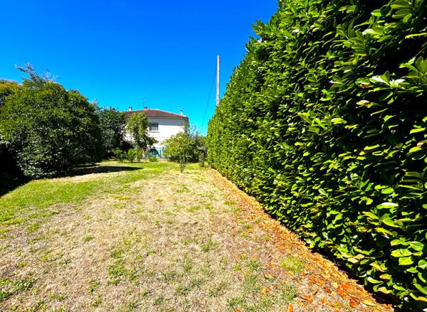 MAISON FAMILIALE À PAMIERS AVEC 5 CHAMBRES ET GRAND TERRAIN
