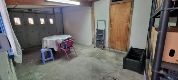 APPARTEMENT BLOIS DE 73.87 m2 AVEC TERRASSE /PATIO ET GARAGE