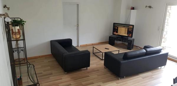 Charmante longère en pierre à Grand-Champ, à seulement 15 minutes de Vannes