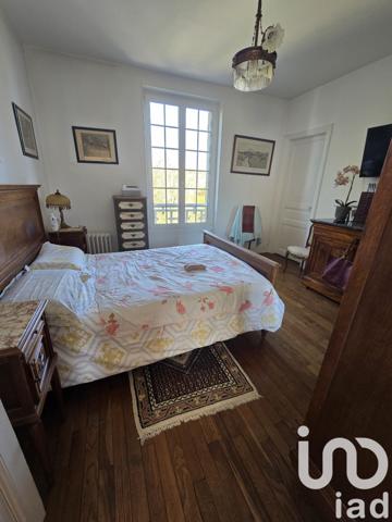 Maison 8 pièces de 239 m² à Dormans (51700)