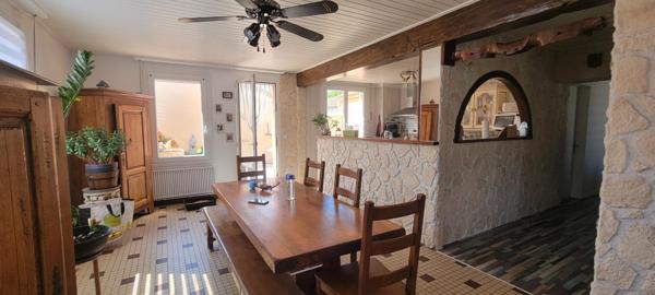 MAISON AVEC DE BEAUX VOLUMES