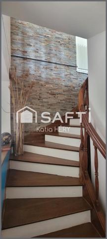 MAISON AVEC DE BEAUX VOLUMES