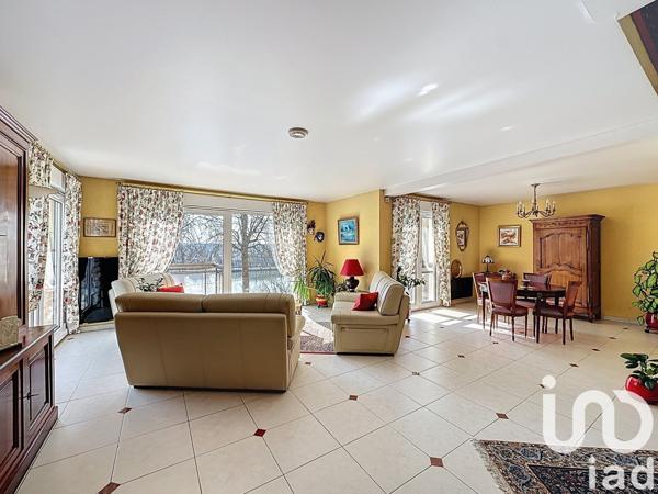 Appartement à vendre 6 pièces 150 m² Le Mée-sur-Seine
