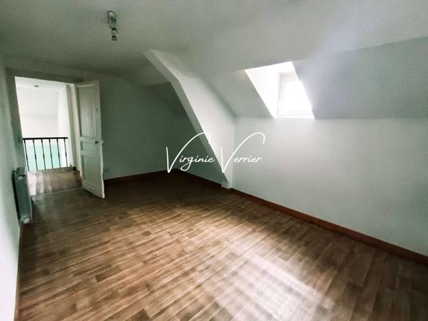 Maison à vendre 10 pièces de 190 m²