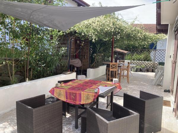 Magnifique appartement à vendre d'une suface de 88 m² avec une terrasse de 70m² et garage sur 30 m².