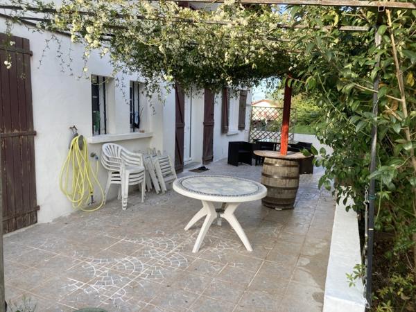 Magnifique appartement à vendre d'une suface de 88 m² avec une terrasse de 70m² et garage sur 30 m².