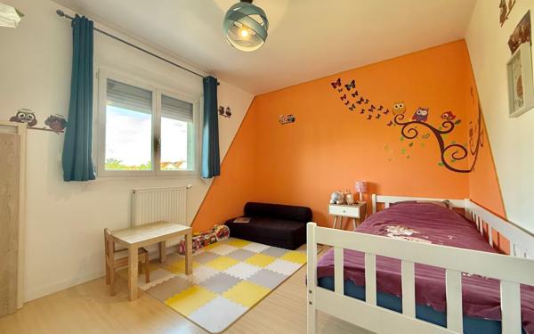 Appartement à vendre    5 pièces • 129,04 m2 Chenôve