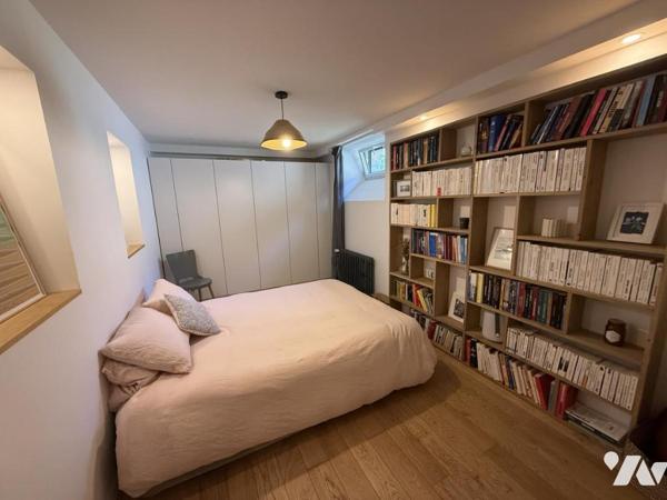 SAINT-BRIAC-SUR-MER – Hyper-centre – Maison familiale atypique avec jardin exposé plein sud