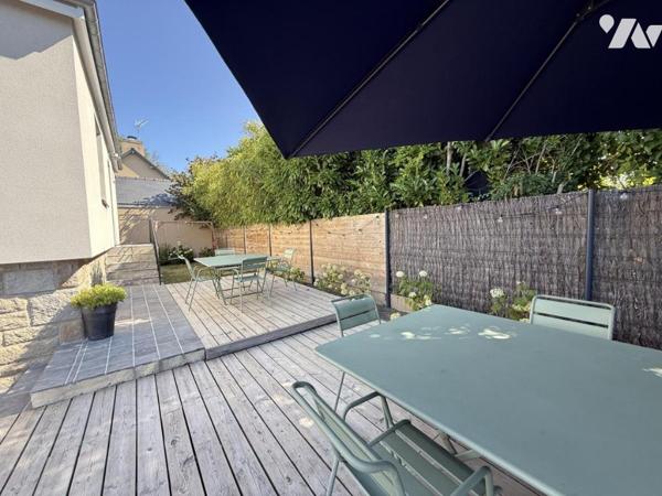 SAINT-BRIAC-SUR-MER – Hyper-centre – Maison familiale atypique avec jardin exposé plein sud