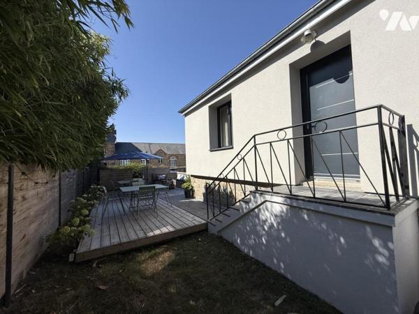 SAINT-BRIAC-SUR-MER – Hyper-centre – Maison familiale atypique avec jardin exposé plein sud