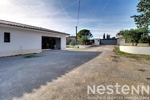 A VENDRE DRAGUIGNAN - MAISON NEO PROVENCALE DE PLAIN PIED de 180m² avec GARAGE et PISCINE