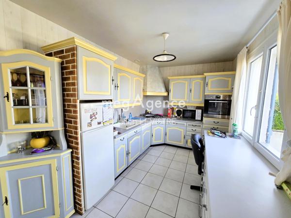 Maison à Auneau-Bleury-Saint-Symphorien, 28700 - 4 pièces 100m²