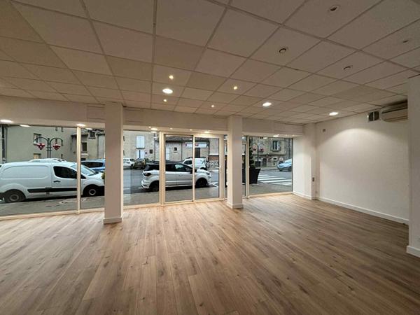 Local commercial Sisteron 85 m2