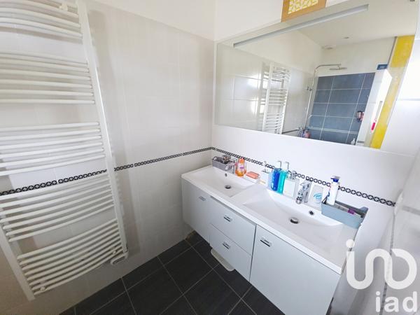 Maison à vendre 5 pièces 102 m² La Rochefoucauld-en-Angoumois