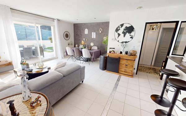 Maison à vendre    5 pièces •  Montréal