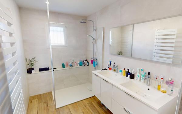 Maison à vendre    5 pièces •  Montréal