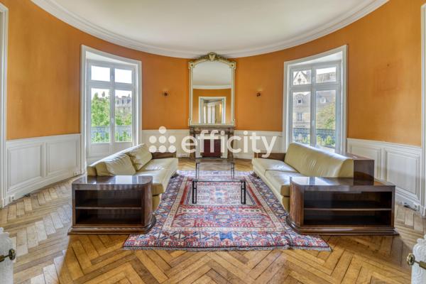 Appartement
         8 pièces
        - 232 m² Bien prestige 675 000 € *