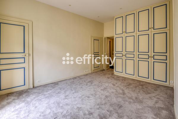Appartement
         8 pièces
        - 232 m² Bien prestige 675 000 € *