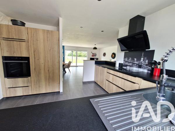 Maison à vendre 6 pièces 129 m² Ligné