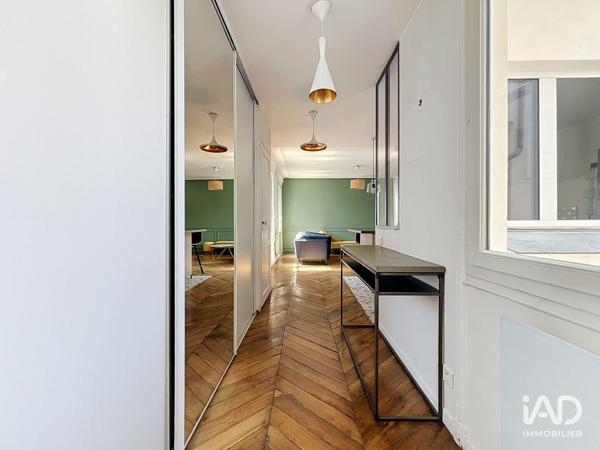 Location appartement 3 pièces 78 m² Paris 11