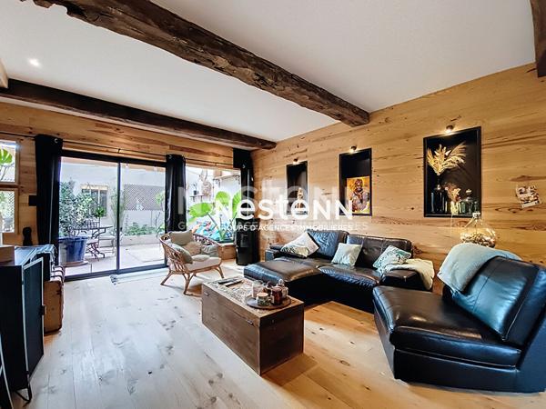 A vendre maison de ville 4 pièces 116 m² avec cour intérieur à Mirande