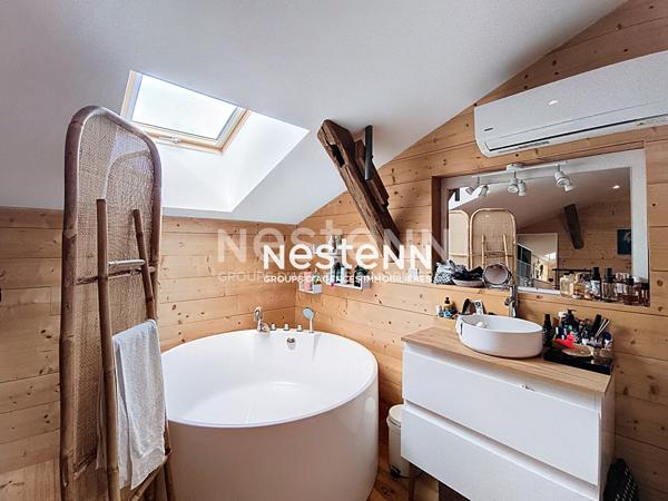 A vendre maison de ville 4 pièces 116 m² avec cour intérieur à Mirande