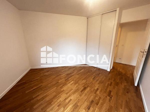 Location Appartement 3 pièces 62.6 m² - 12 RUE EDOUARD NAUD Issy-les-moulineaux 92130