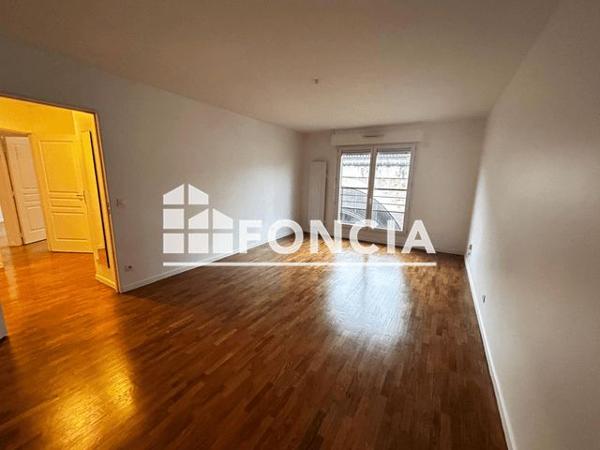 Location Appartement 3 pièces 62.6 m² - 12 RUE EDOUARD NAUD Issy-les-moulineaux 92130