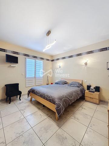 Maison avec suite parentale de plain-pied et piscine à Réhon - Heumont
