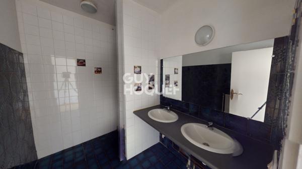 Maison Carpentras - 11 pièces