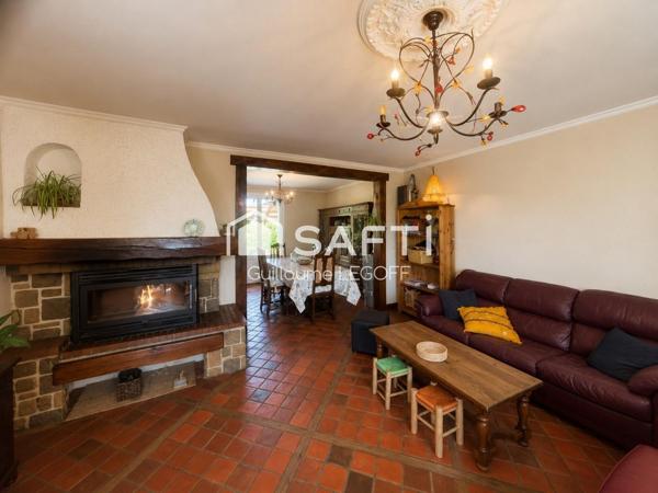 180 m², 5 chambres sur plus de 5 000 m²