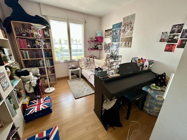 Appartement Poissy 4 pièce(s) 93 m2 €439 000 ** - Référence 9243