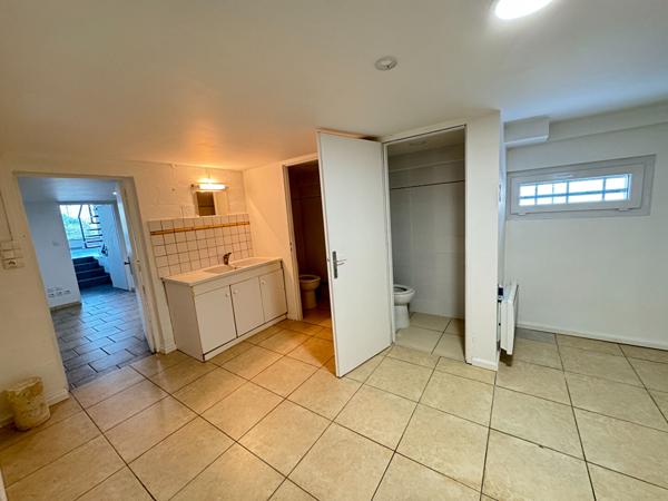 Local commercial 230 m2