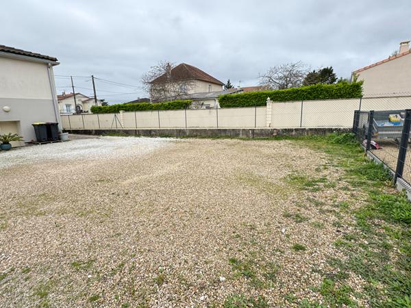 Local commercial 230 m2