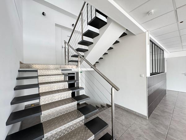 Local commercial 230 m2