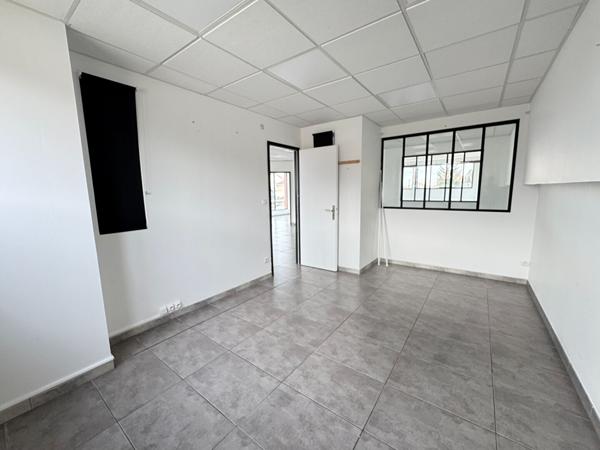 Local commercial 230 m2
