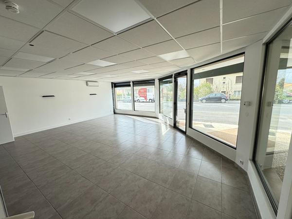 Local commercial 230 m2