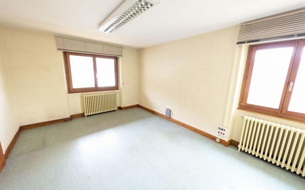 Maison à vendre    6 pièces • 264 m2 Gérardmer