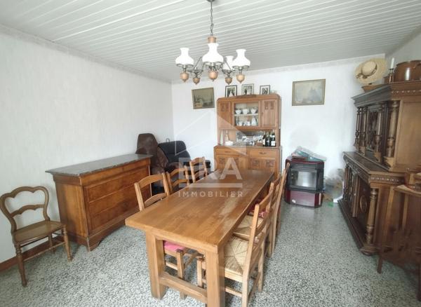 Maison Fontenois Les Montbozon 9 pièce(s) 225 m2