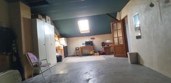 Charmante maison individuelle, 173 m² habitables, 7 pièces, terrain de plus de 3 000 m²