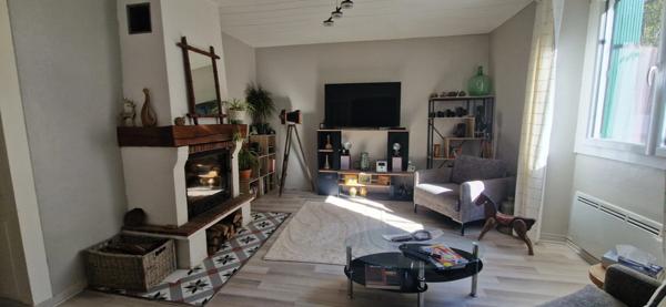 Maison 3 pièces avec jardin + garages + potentiel appartement à rénover