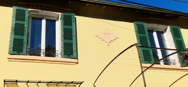 Maison 3 pièces avec jardin + garages + potentiel appartement à rénover