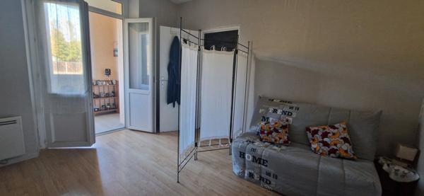 Maison 3 pièces avec jardin + garages + potentiel appartement à rénover