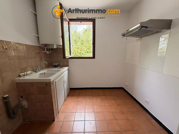 Location                                                      Appartement
                        
                     2 pièces                      48 m2                     à Villeneuve-d'Olmes