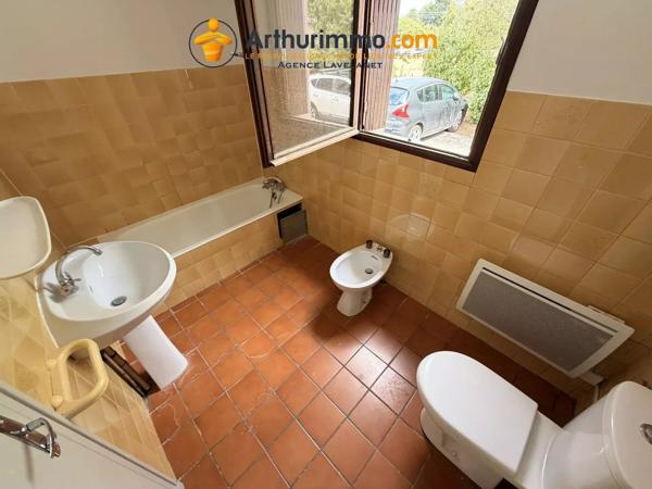Location                                                      Appartement
                        
                     2 pièces                      48 m2                     à Villeneuve-d'Olmes