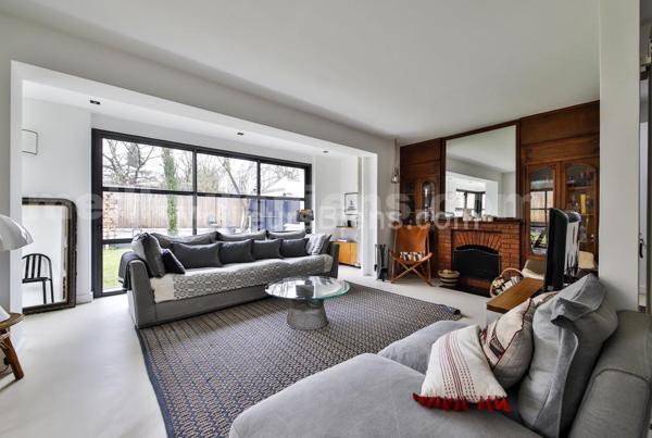 Superbe maison Années 30, agrandie et entièrement rénovée par Architecte à Sèvres Croix Bosset !