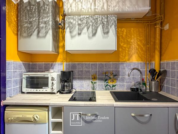 Appartement
                                                                                                                                                                                                                                                                                                                        1 pièce(s)                                                                                                                                                                                                                                                                                                                              19  m²